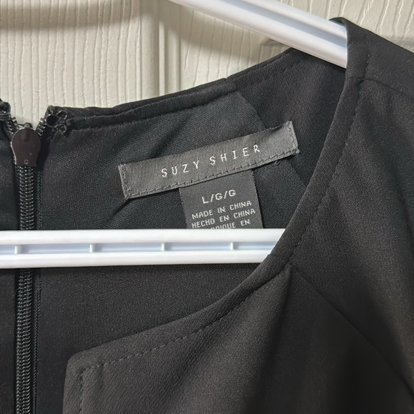 Black dress - Picture 4 of 6